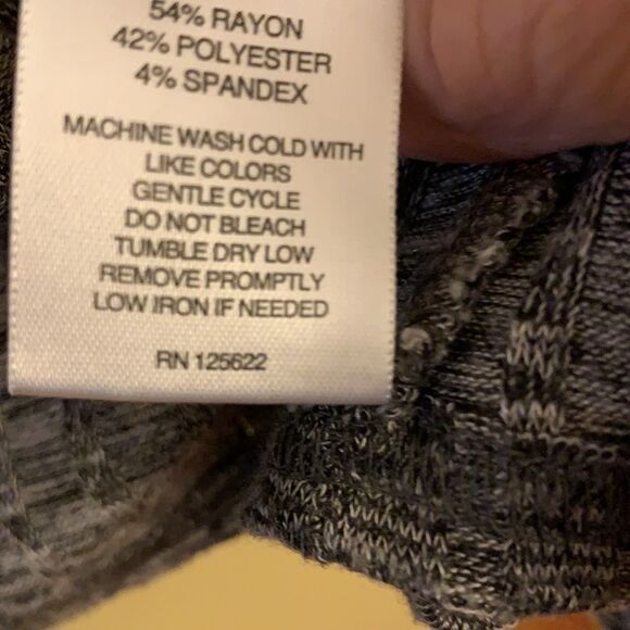 Rebecca Malone Large Gray/white Cardigan - Picture 7 of 9